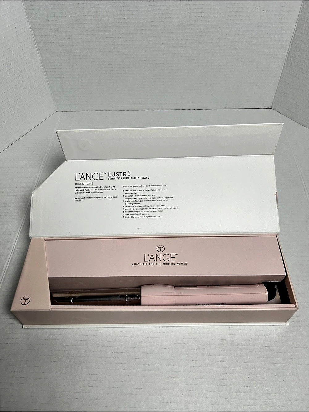 L'ANGE LUSTRE 25MM TITANIUM DIGITAL WAND Pink